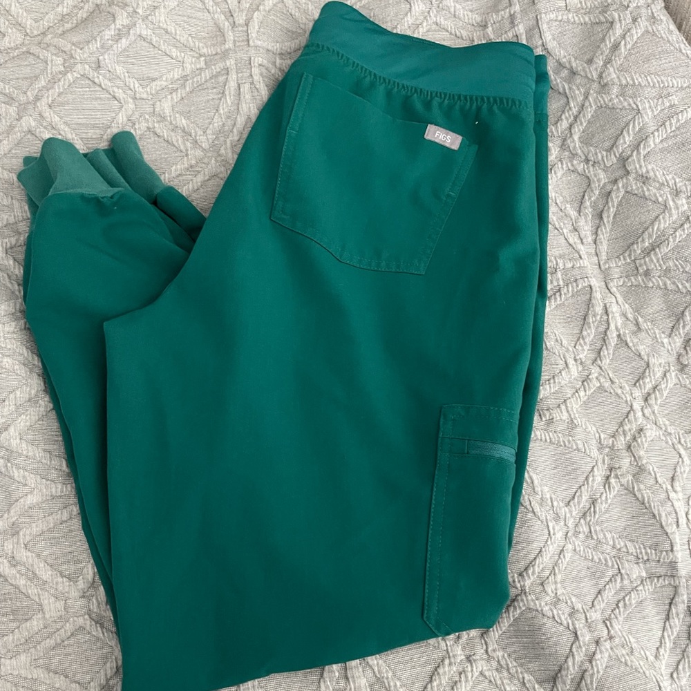 Hunter Green Fig Jogger Woman’s M